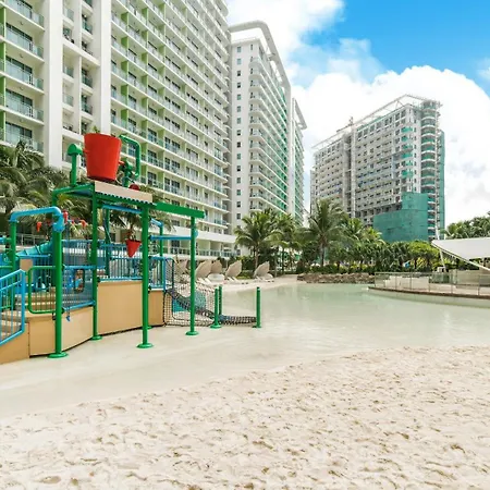 Cozy Green 1 Bedroom Unit With Balcony Azure Bahamas South